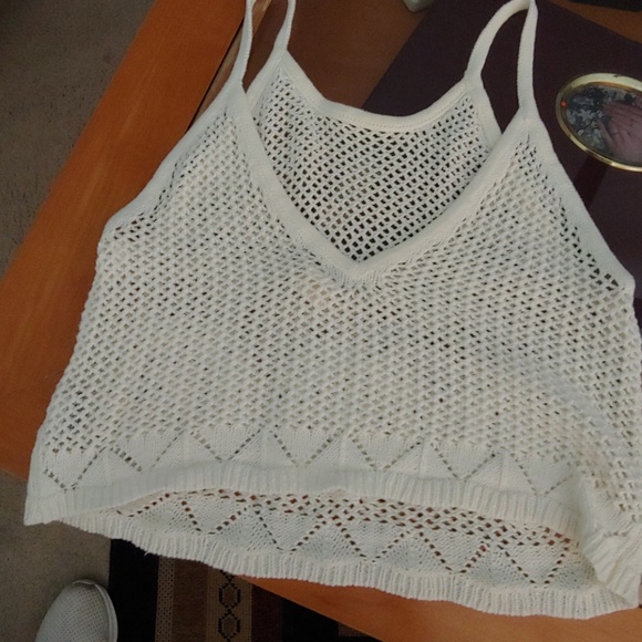 Sexy lacy crop top - Picture 2 of 2